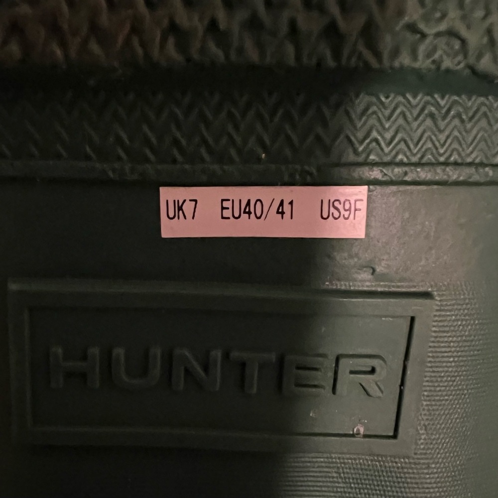 Rare find! Tall Green Tasseled Hunter Boot - Picture 5 of 7